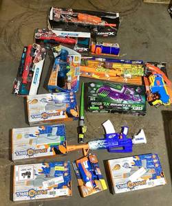 lot 148 image: LOT OF Brand Assorted Toy Blasters Splat R Ball, Nerf, Gel Blaster, XShot, Adventure Force Wetlands, Fortnite