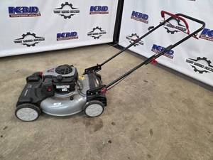 lot 25 image: Murray 22 Front-Wheel Drive Gas Lawn Mower Briggs & Stratton E550