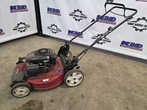 lot 26 image: Toro Recycler 22 Front-Wheel Drive Lawn Mower