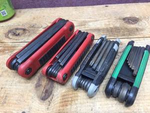 lot 320 image: Hex - Torx - Ball End Sets Eklind - Husky - PT