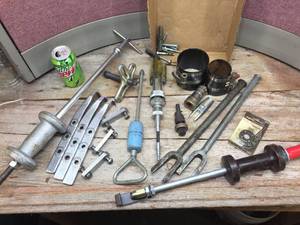 lot 330 image: Group Automotive Tools - Pullers - Hone - Pickle Forks - Slide Hammers