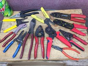 lot 360 image: KLEIN - GB - Other Crimpers - Wire Cutters - Line Tools
