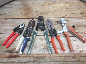 lot 371 image: Crimpers - Cutters - Specialty Lennox-Wiss-Ramondi