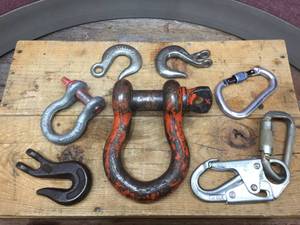 lot 375 image: Clevis - Hooks - Carabiners Crosby Sala