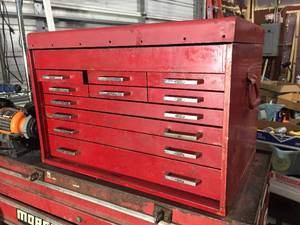 lot 123 image: Vintage MAC TOOLS 10 Drawer Top Cabinet - 26 x 16 x 17 12