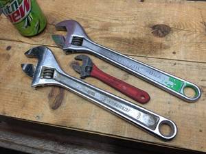 lot 125 image: 3 CRESCENT Brand Adjustable Wrenches 6 - 12