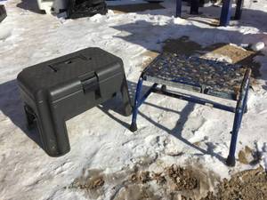 lot 154 image: Louisville Metal Step  RUBBERMAID Storage Step