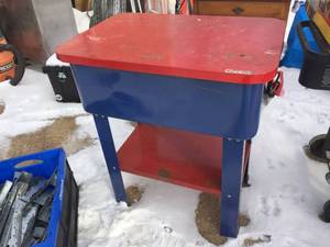 lot 163 image: Floor Standing Electric Parts Washer 31 x 22 x 36
