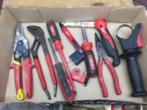 lot 165 image: MILWAUKEE - Variety Hand ToolsAccessories