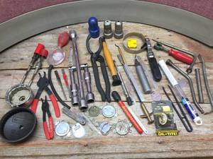 lot 170 image: Group Automotive Tools - Wrenches - Gauges - Hones - Brake Tools