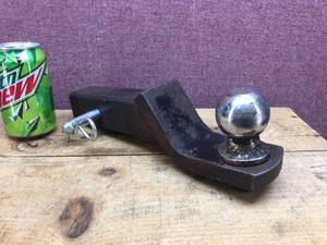 lot 172 image: RIGID 2 Ball Receiver Hitch - with Pin