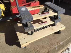 lot 200 image: 3 Movers DollyCarts 12 x 18  24 x 16