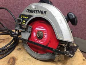 lot 222 image: CRAFTSMAN 2 12 HP - 13 Amp 7 14 Circular Saw - Sounds Good