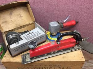 lot 240 image: (3) Air Sanders - ATCOA Viking - CP864 Orbital - Orbital