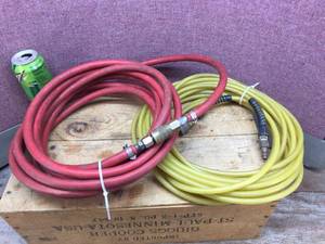 lot 302 image: 2 Sets Pneumatic Air Hose - Appear Good