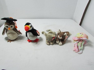 lot 53 image: Vintage Beanie Babies