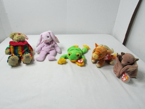 lot 58 image: Vintage Beanie Babies