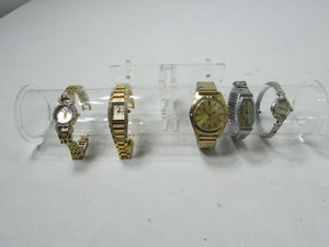 lot 23 image: Vintage Womens Wrist Watches