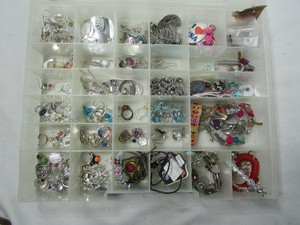 lot 13 image: Costume Jewelry