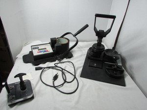 lot 81 image: Mug Press and Button Press