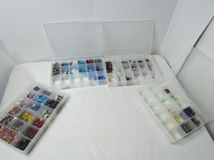 lot 91 image: Crafting Beads