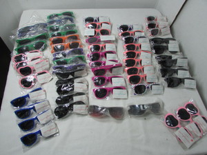 lot 103 image: Sunglasses