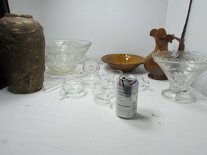 lot 124 image: Glassware and Mcoy BowlPitcher
