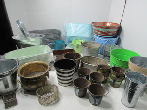 lot 134 image: MetalTin Planters