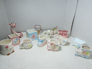 lot 175 image: Baby Shower Decor