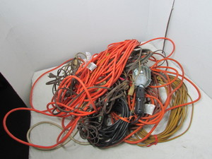 lot 206 image: Extension Cords