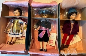 lot 31 image: Set of 3 Madame Alexander Portrait Children Collector Dolls in Original Boxes