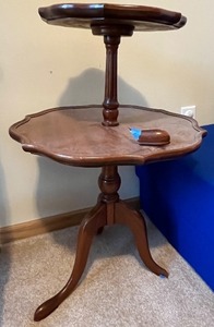 lot 19 image: Vintage Two-Tier Wooden Side Table with Broken Foot
