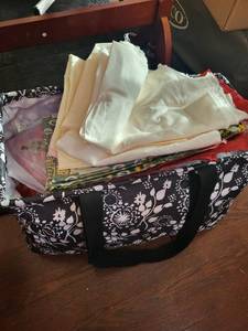 lot 110 image: Collection of Assorted Fabric Remnants and Fat Quarters with Patterns