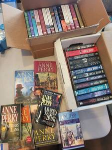 lot 131 image: Large Collection of Mystery and Crime Novels by Anne Perry, Victoria Thompson, and More