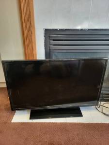 lot 167 image: Samsung UN37EH5000F 37-Inch LED HD TV