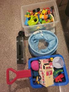 lot 335 image: Large Collection of Kids Toys with Vehicles, Blocks, and Accessories