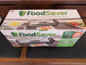 lot 3 image: FoodSaver FM3941 2-in-1 Vacuum Sealing System Sealed in Box - New in Box