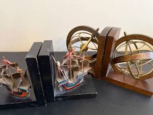 lot 52 image: Armillary Sphere Bookends & Sailboat Ship Bookends - Two-Set Desk Decor