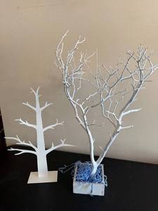 lot 197 image: White Twig Tree Jewelry Holders in Square Base - Approx. 25 in Tall