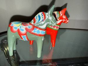 lot 311 image: Greenholt Dala Horses - Hand-Painted Wooden Swedish Folk Art (Lot of 2)