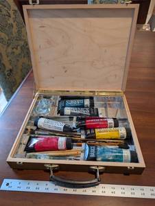 lot 128 image: Liquitex Basics Acrylic Color Set in Wooden Case with Brushes