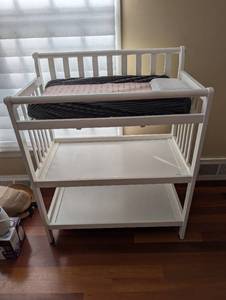 lot 195 image: Nursery Changing Table - White Wood with Guard Rails, 3 Shelves