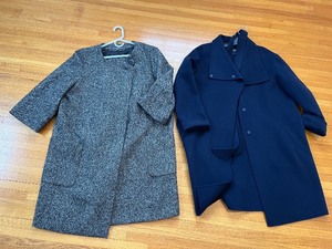 lot 57 image: Weekend Max Mara Valette Coats - Navy Blue Coat & Grey Textured Coat (Assorted Sizes) (Lot of 2)