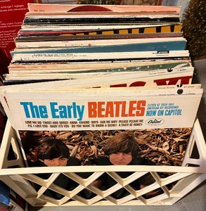 lot 84 image: Vintage Vinyl LPs, large lot - Beatles, Streisand, Clapton, Ronstadt & More
