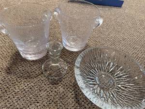 lot 414 image: Orrefors Sweden Crystal Bowl with Starburst, 2 Mugs & Stem Glass - Glassware Set