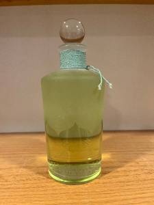 lot 353 image: Penhaligons Bath Oil - 100 ml (3.4 fl oz) - Made in England