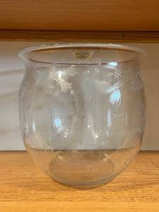 lot 371 image: Kosta Boda Vase - Floral Engraving on Clear Glass - 11 in Tall