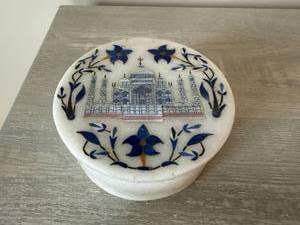 Handmade White Marble Inlay Taj Mahal Trinket Box Round Lid