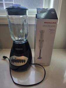 Black & Decker Blender & KitchenAid Corded Hand Blender (Lot of 2)