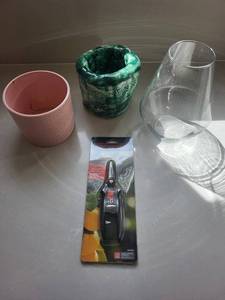 Black & Decker Floral Snips BD2302 - Pink Dimpled Planter, Green Glazed Planter, Clear Glass Vase